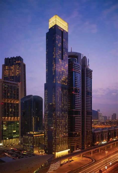 rolex tower dubai.